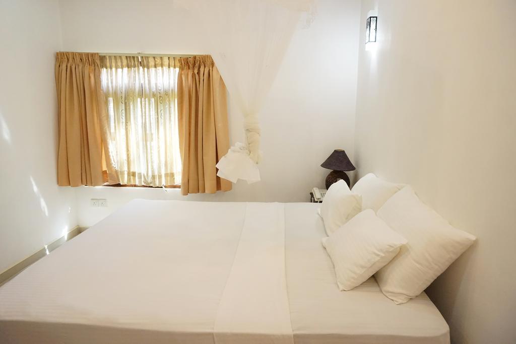 Liana Private Villa Near Tangalle Beach Exterior photo